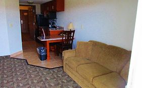 Crystal Springs Inn And Suites